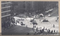 Biblioteca Nacional y monumento a Montt Varas, Calle Mac Iver y Alameda