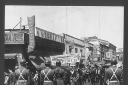 Marcha de la Asociación de profesores y empleados de la Universidad de Chile, ca. 1970