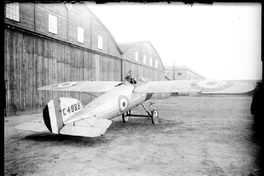 Avión H. P 110 de la Escuela de Aviación