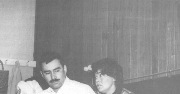 Nelson Villagra y Shenda Román en La niña madre, Teatro de la Universidad de Concepción, 1962