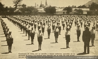 Revista de gimnasia en la Ciudad del Niño, 1943