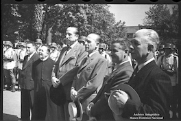 Asistencia del alcalde a la fiesta del roto chileno, Plaza Yungay, 20 de enero de 1947