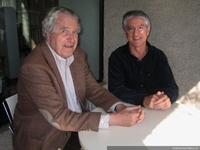 Roberto Torretti junto a Jesús Mosterín, 2004