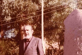 Oreste Plath en Vicuña, 1982