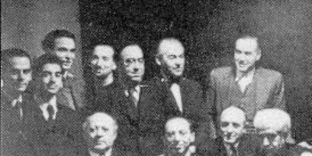 Acario Cotapos junto a compositores chilenos en visita de Aaron Copland, hacia 1955