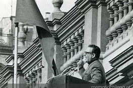 "La batalla de Chile" (1973-1979): Salvador Allende hablando desde el palacio de La Moneda, en junio de 1973
