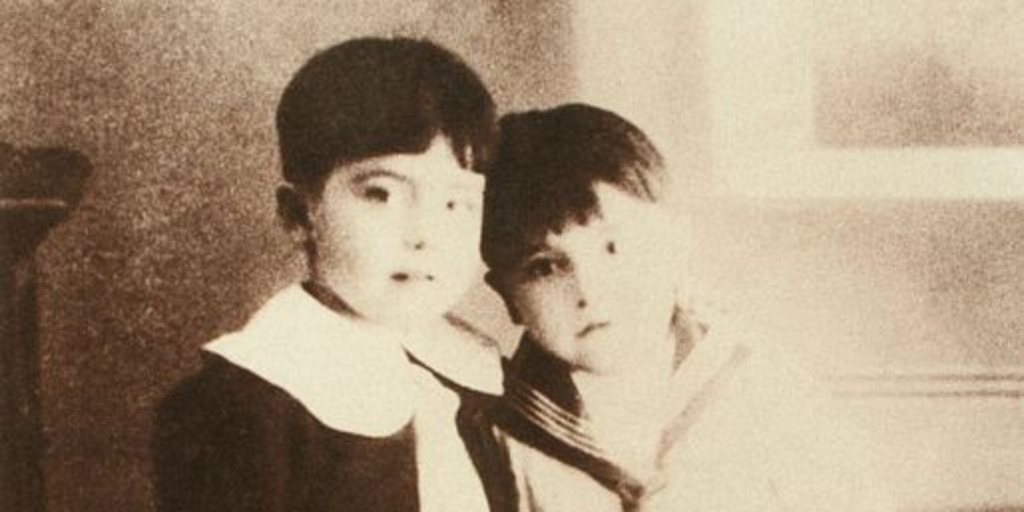 Augusto y Gerardo Pinochet Ugarte cuando niños