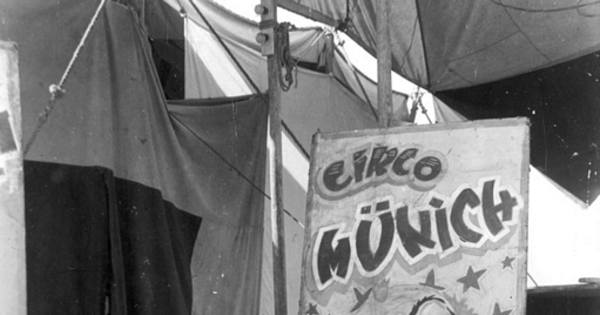 Carpa del circo Münich en uno de los cerros de Valparaíso