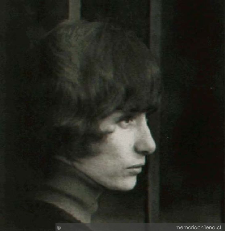 Sara Vial, ca. 2000