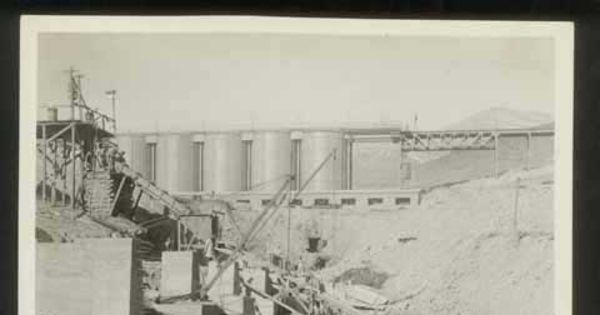 Potrerillos : primeras excavaciones para construcción de molino secundario, ca. 1927