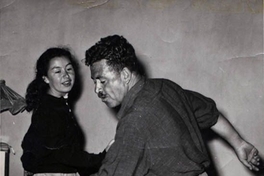 Luis Hernández Parker con su hija Ety, 1951