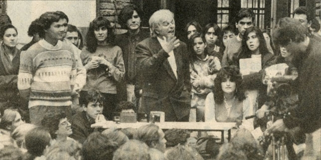 Alejandro Jodorowsky en la Universidad Católica, 1991