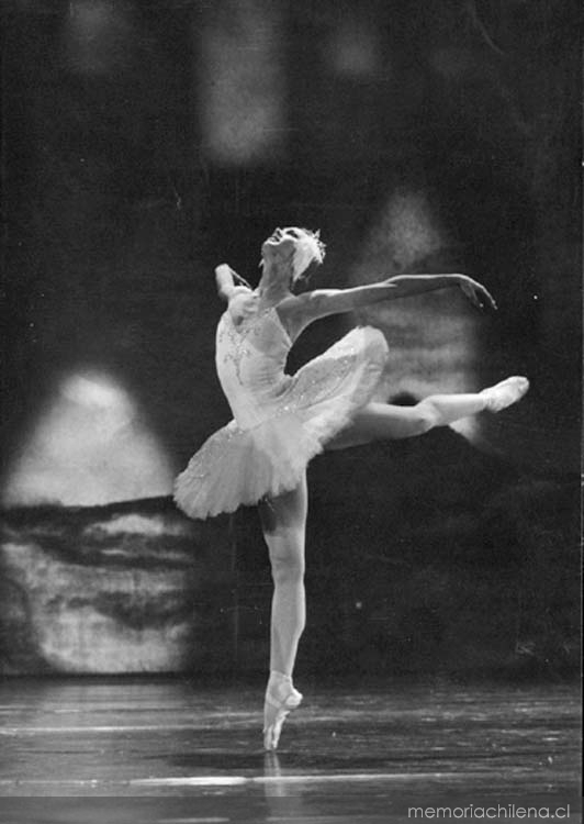 Bailarina - Memoria Chilena, Biblioteca Nacional de Chile