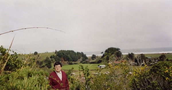 Fidel Sepúlveda Llanos en Cobquecura, ca. 1990