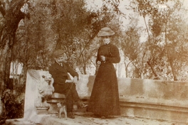 Pedro Subercaseaux y su esposa, Elvira Lyon, 1908