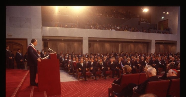 Ceremonia de cambio de mando: Patricio Aylwin asume la presidencia de la república en el Congreso Nacional, 1990