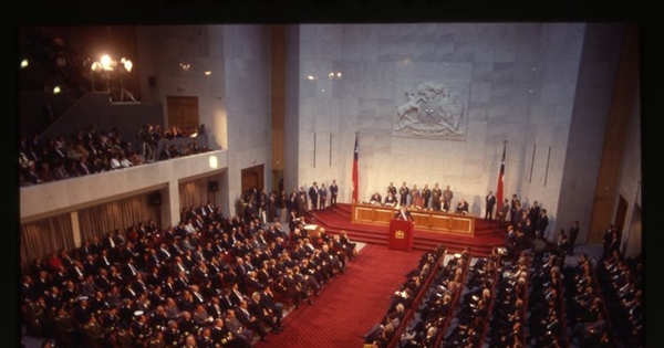 Ceremonia de cambio de mando: Patricio Aylwin asume la presidencia de la república en el Congreso Nacional, 1990