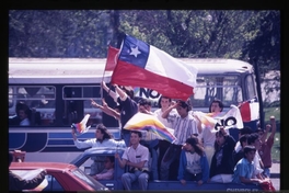 Celebración ciudadana en Santiago por el triunfo del No, 1988