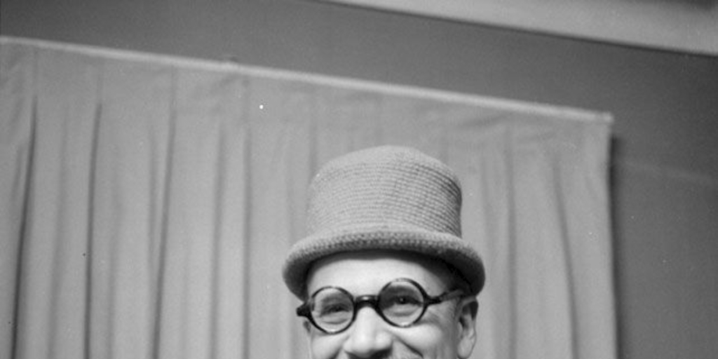 Retrato de Antonio Romera con gorro, 1966