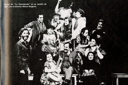 Elenco de La Remolienda, versión de 1981, con su director Héctor Noguera