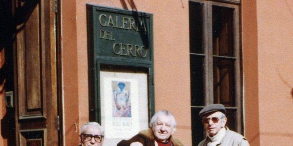 Juan Lémann con los pintores Reinaldo Villaseñor y Sergio Montecinos, 1992