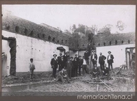 Fotografía de la demolición del monasterio o convento de Santa Clara