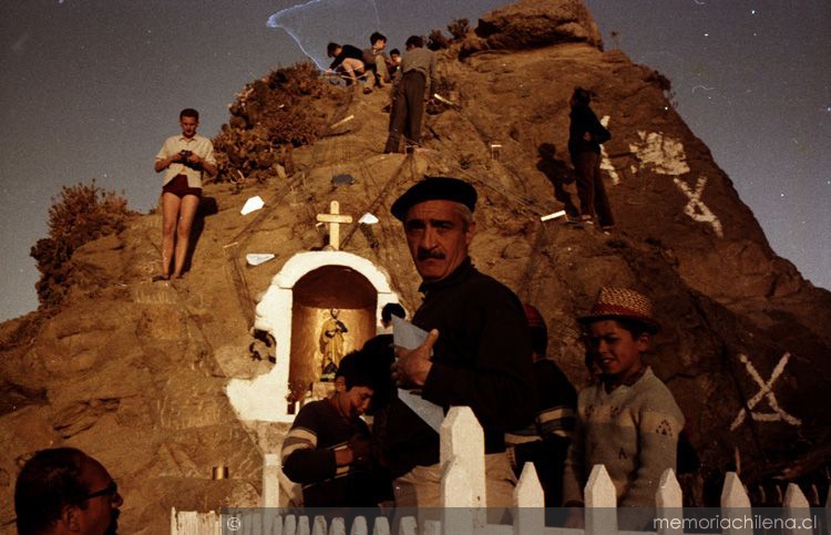 Claudio Girola en una Phalène en Horcones, 1964