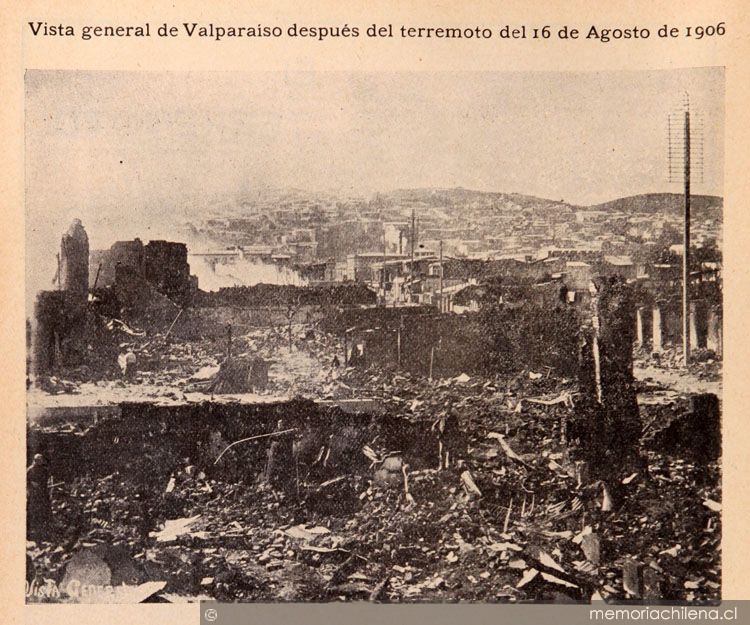 Vista general de Valparaíso después del terremoto del 16 de agosto de 1906