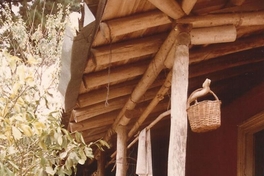 Corredor de vivienda destruida por el terremoto, Las Cruces, marzo de 1985