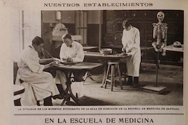 En la Escuela de Medicina