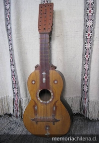 guitarrón