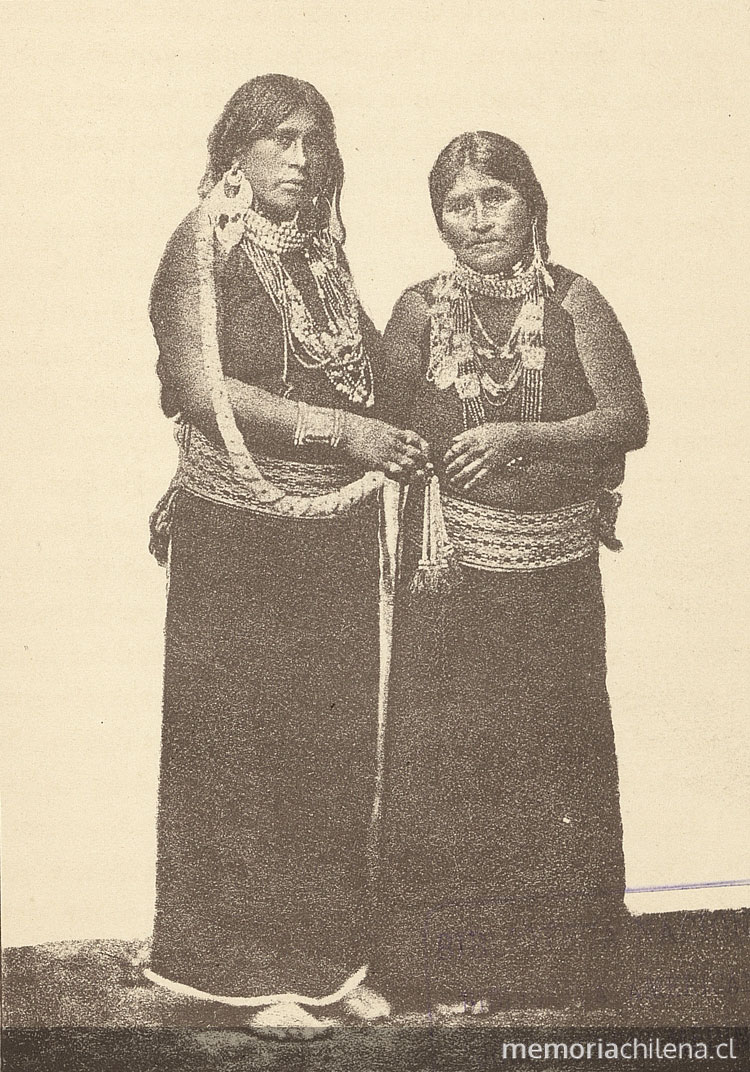 Mujeres mapuche