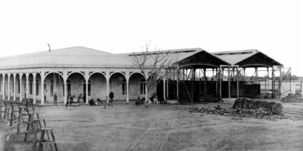 Primera estación del ferrocarril del Sur, 1860