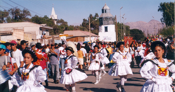 Baile religioso en la Fiesta de la Virgen de la Candelaria, 2000