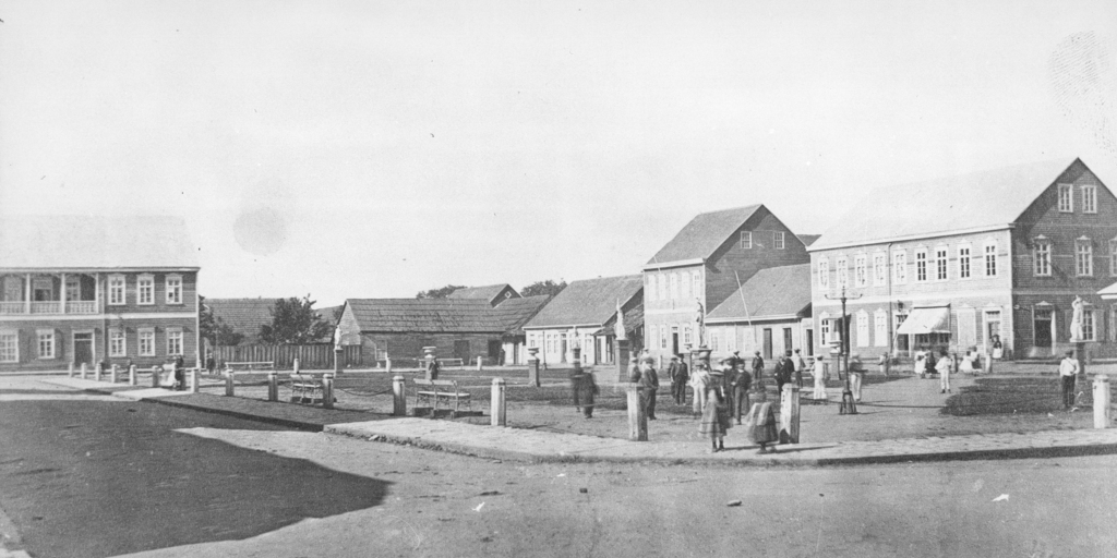 Plaza de la República. Valdivia, 1877