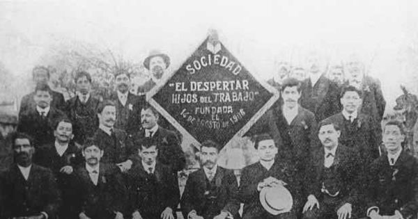 Sociedad El Despertar Hijos del Trabajo, fundada en 1906