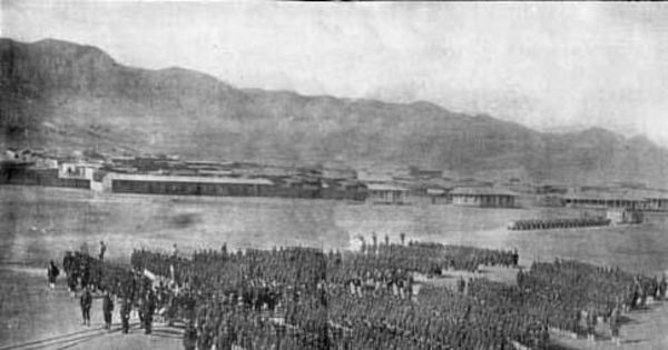 Regimiento N° 2 de línea antes de embarcarse a Pisagua, 1879