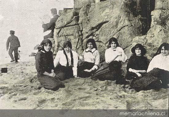 La playa de Miramar, el domingo después de misa